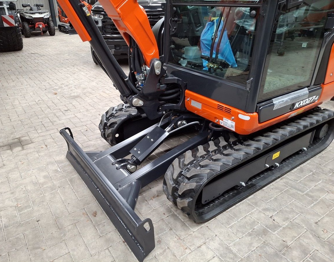 Mini-pelle Kubota KX027-4 HI de 2025 et Neuve – Image 2